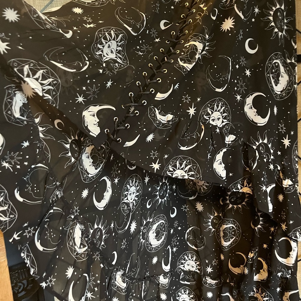 Killstar Moon & Stars Celestial Print Cold-Shoulder Sheer Asymmetrical Dress XL - Picture 6 of 16